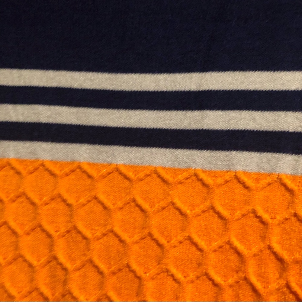 Color Block Textured Knit Top Extra Large - Picture 3 of 5